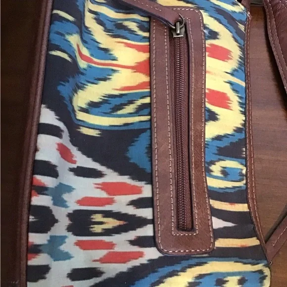 Chaps Multicolor Pattern purse - Picture 4 of 5